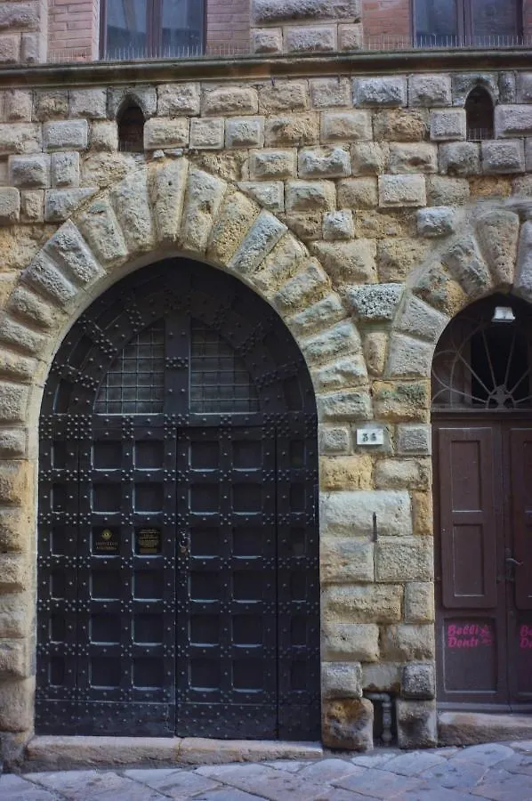 Appartamento Volterra - Palazzo Contugi XIV Sec
